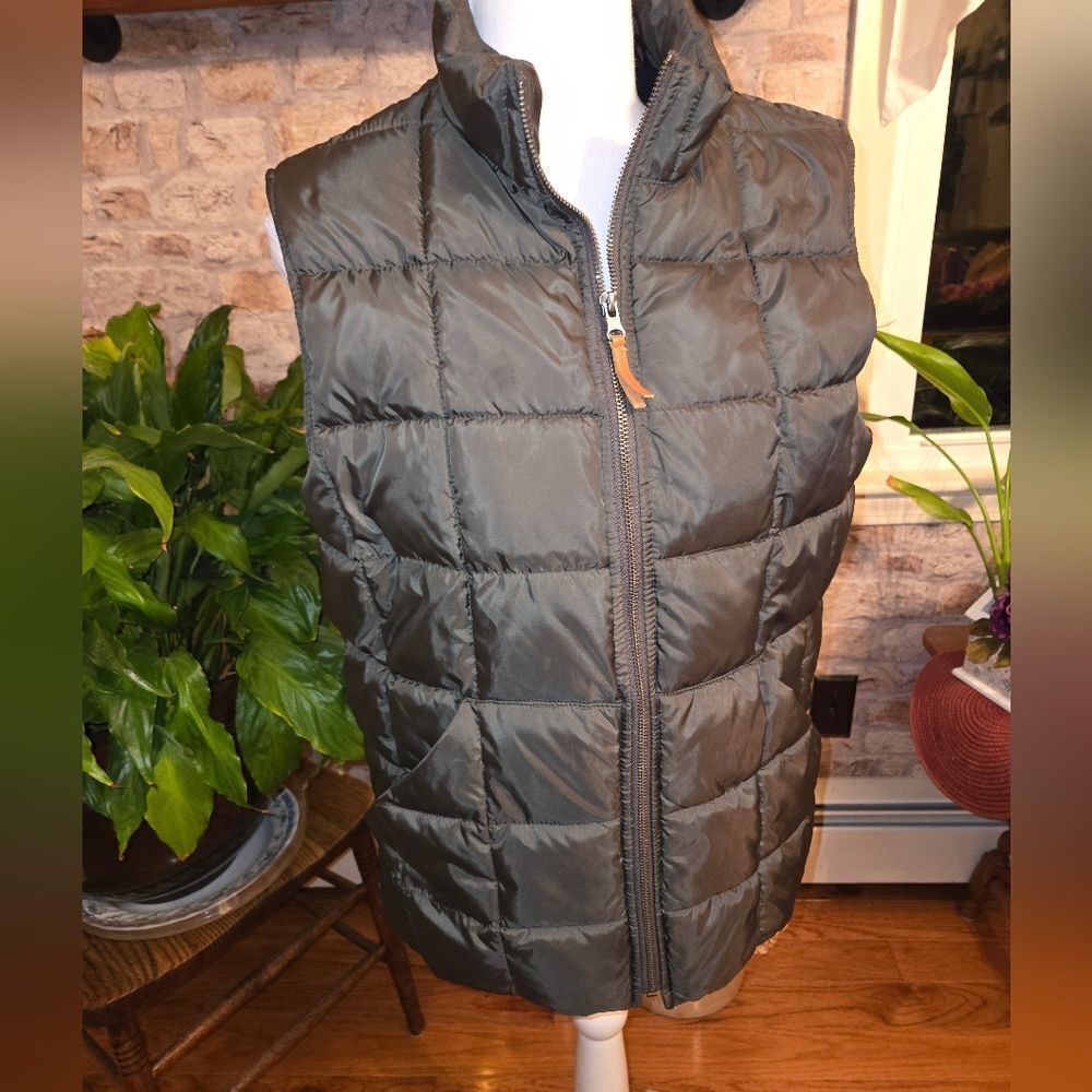 J. Crew Army Green and Navy Label Size S Mens
